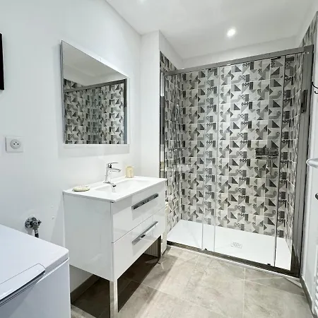 Plein Centre, Bel 4pièces De 80m2 Pour 6 Pers Appartement *